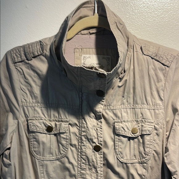 Beige Utility Jacket by Royalty For Me Size Small - Picture 2 of 6